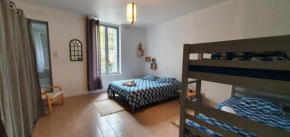 Chez Mamita : appartement dans quartier calme.